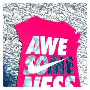 Nike girls tee shirt 2-3T